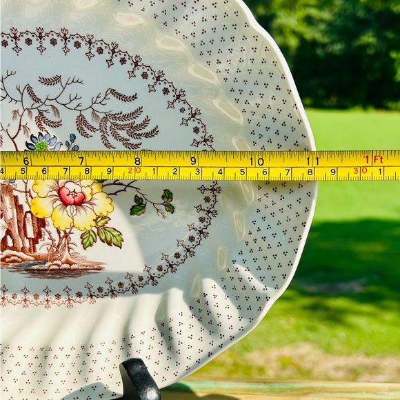 Royal Doulton GRANTHAM 8.5" x 11”Oval Vegetable Serving Bowl, (c. 1950’s) - Picture 4 of 7